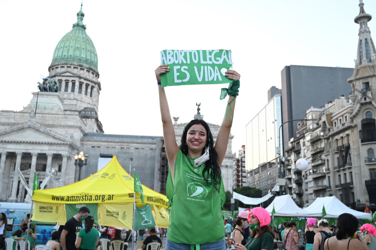 The landmark decision means Argentina becomes only the third South American country to permit elective abortions, alongside Uruguay, which decriminalised the practice in 2012, and Guyana, where it has been legal since 1995. Photo: &copy; Amnesty International /Tom&aacute;s Ram&iacute;rez Labrousse<br>