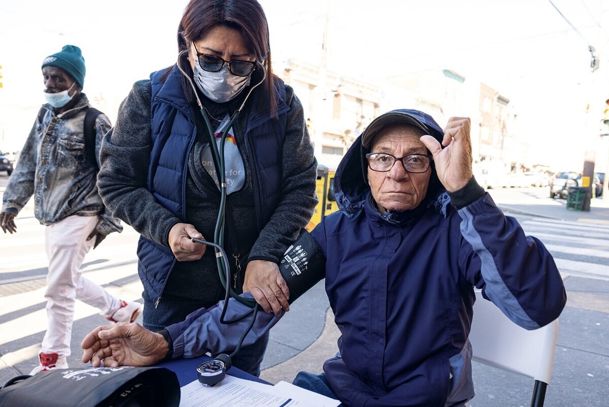 Even within the same city, health outcomes can differ vastly between neighborhoods across town. Photo: &copy; Novartis Foundation <br>