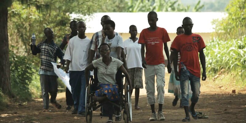 La lutte contre les violences sexuelles faites aux enfants en adressant les vulnérabilités liées à l’âge, au genre et au handicap.