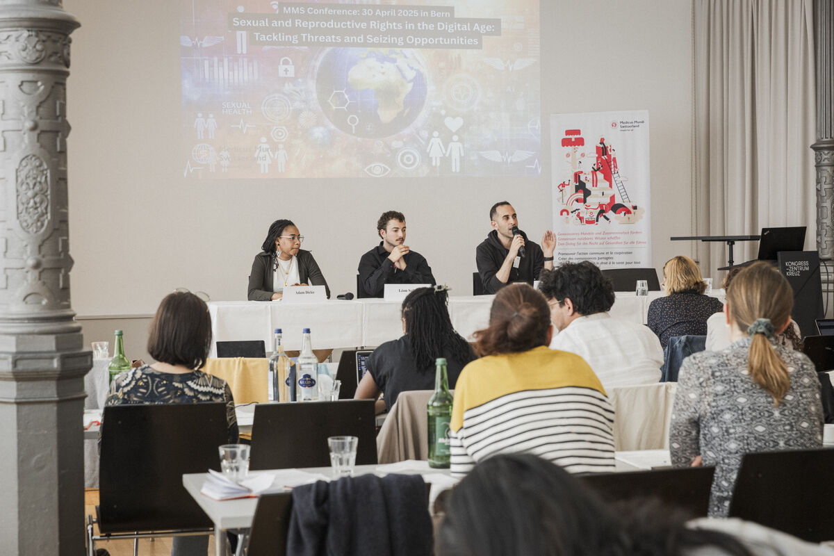 Sexual and reproductive health and rights in the age of AI and social media
