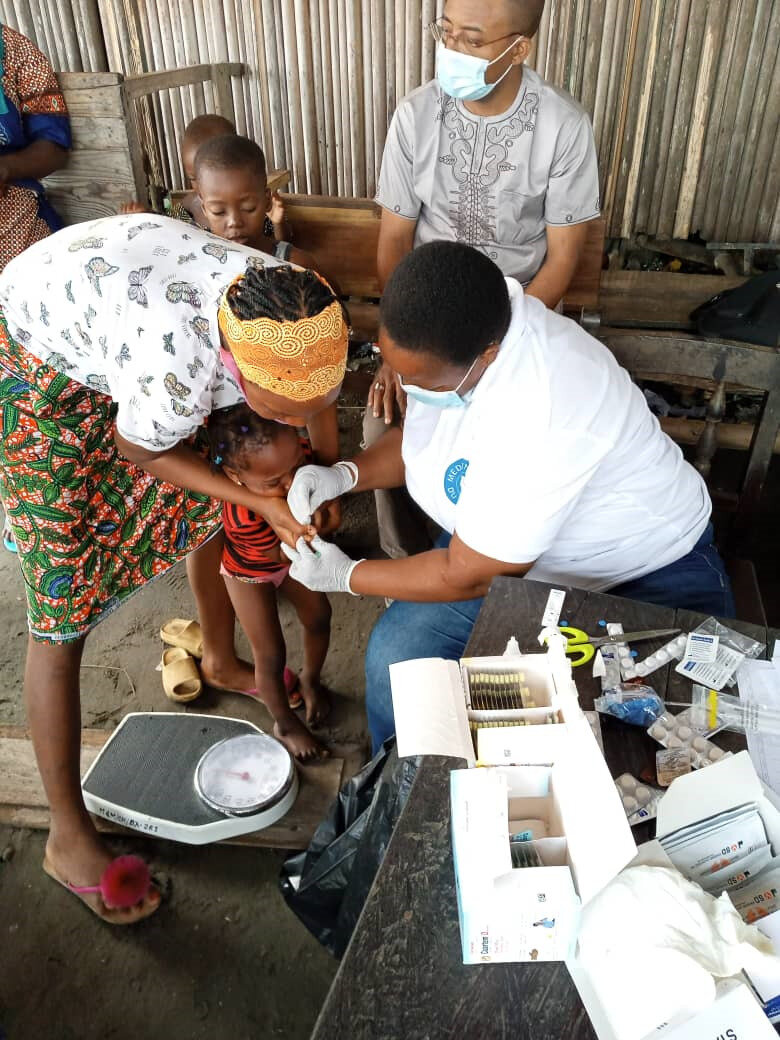 Campagne Prise en Charge Maladie Int&eacute;gr&eacute;e de l'Enfant. Photo: &copy; Abel Sangninon <br>