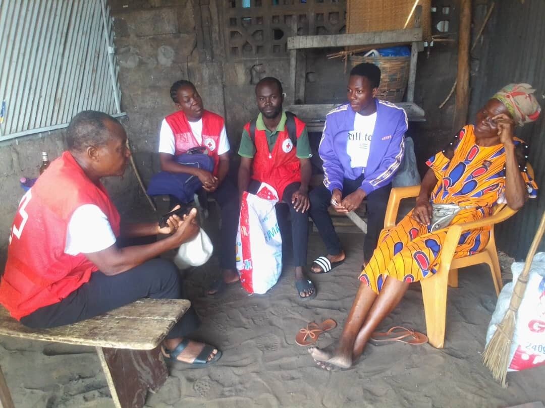 Sensibilisation et soutien psycho-social. Photo: &copy; La Croix Rouge Togolaise