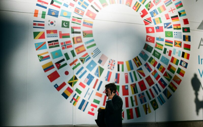 Internationale Zusammenarbeit der Schweiz – das schwächste Kind auf dem Pausenhof