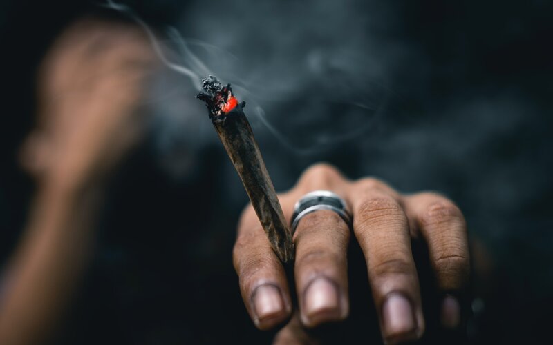 Dans les griffes des multinationales du tabac