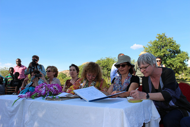 Nationalrätinnen begutachten Schweizer Zusammenarbeit gegen tödliche Malaria