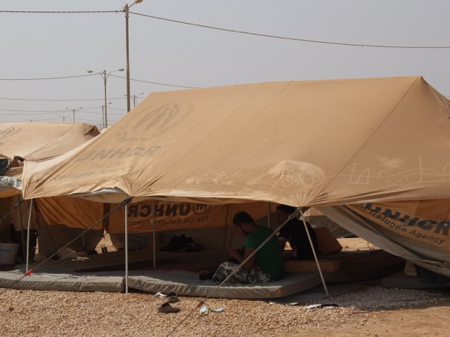 Wie schützt man Flüchtlingslager vor Coronaviren?