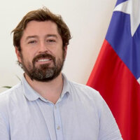 Dr. Fernando González Escalona 