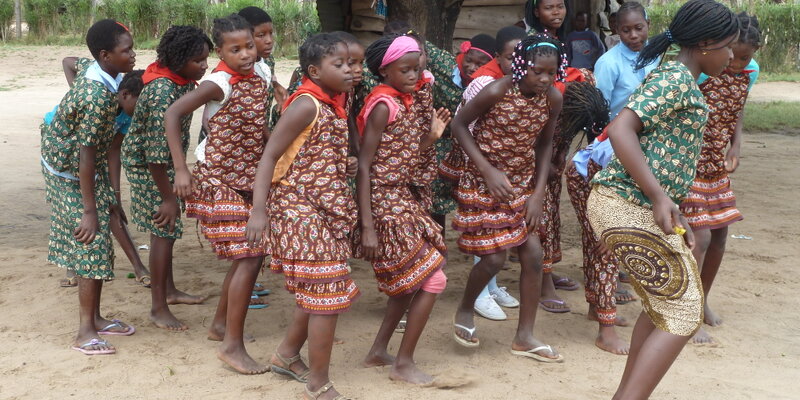 Steh auf, Frau, und gehe Deinen Weg