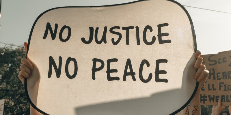 Tardives prises de conscience