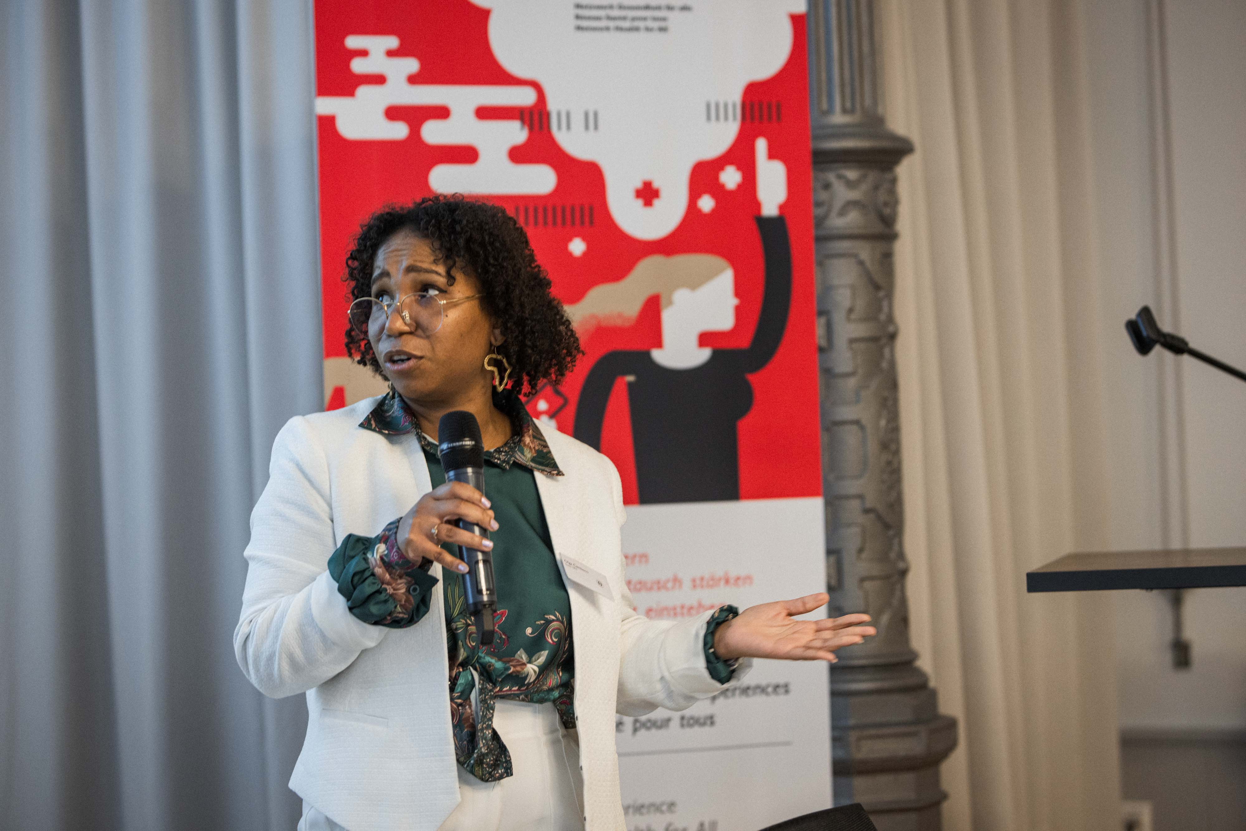 Applying Photovoice Methodology to Explore SRH Among Adolescents in Rural Mozambique Mining Areas: Critical Reflections and lesson learned